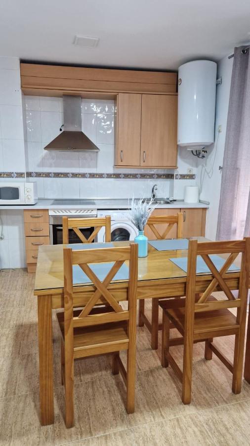 Apartamento Baeza Cozar 1 Apartment Ngoại thất bức ảnh