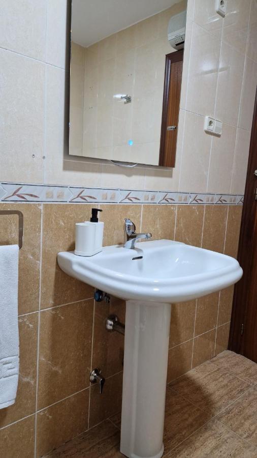 Apartamento Baeza Cozar 1 Apartment Ngoại thất bức ảnh